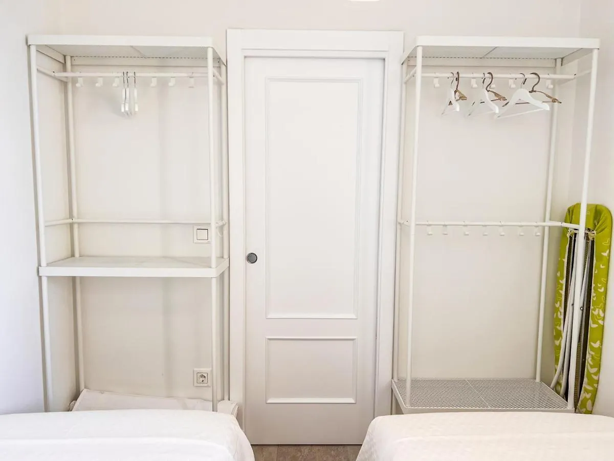 Tarifa Cozy House Palm Beach Apartment