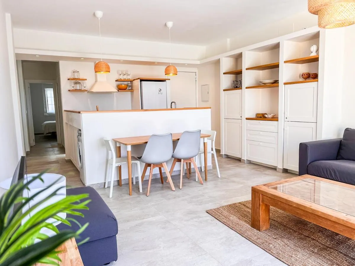 Tarifa Cozy House Palm Beach 0*,