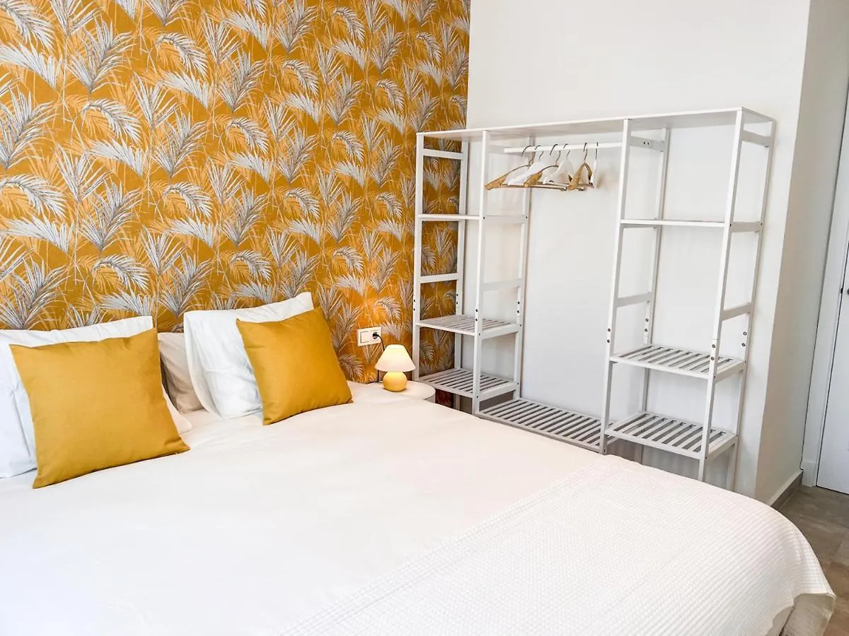 Tarifa Cozy House Palm Beach Apartment
